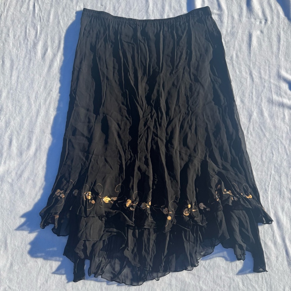 Vintage 90s Black grunge flowy midi fairy skirt with gold floral details - Picture 2 of 7